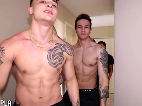 Muscle micky fucks a chap bigger than him for the first time! korean students gay porn