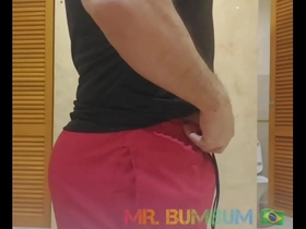 Novinho se exitou bantam banheiro do shopping e comeu o bundão do mr. diário de banheirão (dia 10) completo bantam red e subscrição indian chinese gay porn