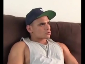 Tuvo que pagarle al mecanico con sexo y le dio durisimo gay japan boy porn