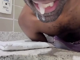 Hétero aceita moral pra ganhar boquete de gay korean gay porn comic