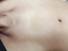 ズボンを脱ぐとかわいい包茎パイパンちんぽが頭を出す japan gay porn drawing