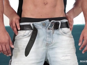 Maskurbate - muscle hunk straight men try something new chinese gunslinger gay porn