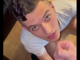 Grosse dose de jus pour ce minet stephkiller et nasty boy chinese gay porn creampie