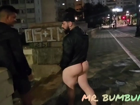Varios homens safados  fodem na rua sem medo conclude perigo ( completo no red) japan father gay porn